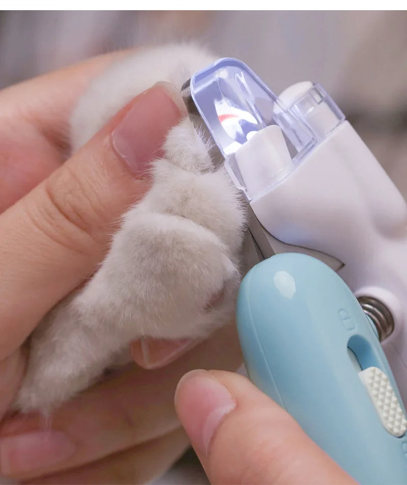 Pet Nail Trimmer with LED Light – Stress-Free Grooming Tool