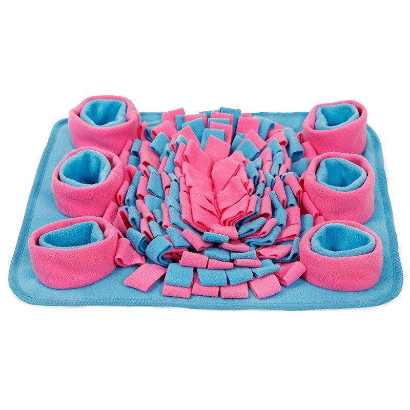 Snuffle Feeding Mat That Mentally Stimulates Your Dog